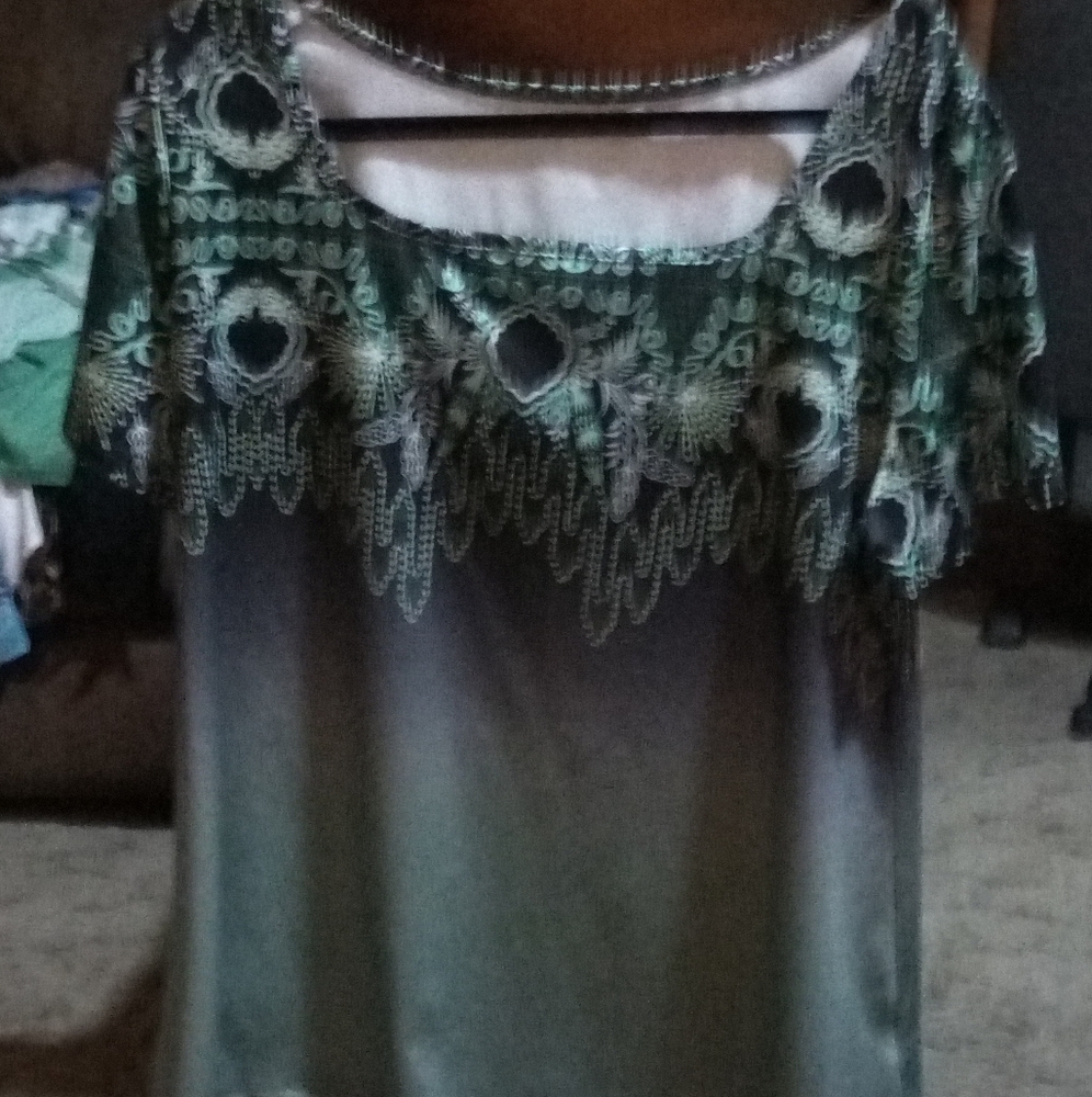 Elegant Green Women's Top 2XL